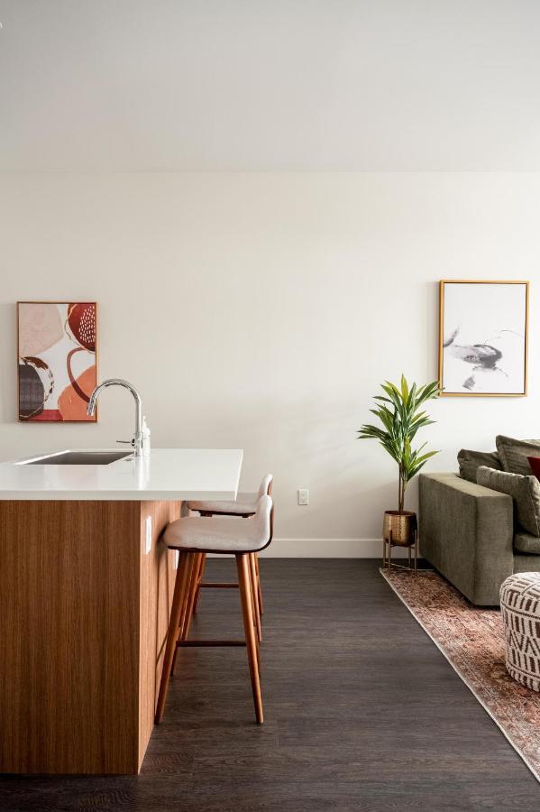 Modern Allure Lifestyle - City View - Zuni Lofts Денвер Экстерьер фото